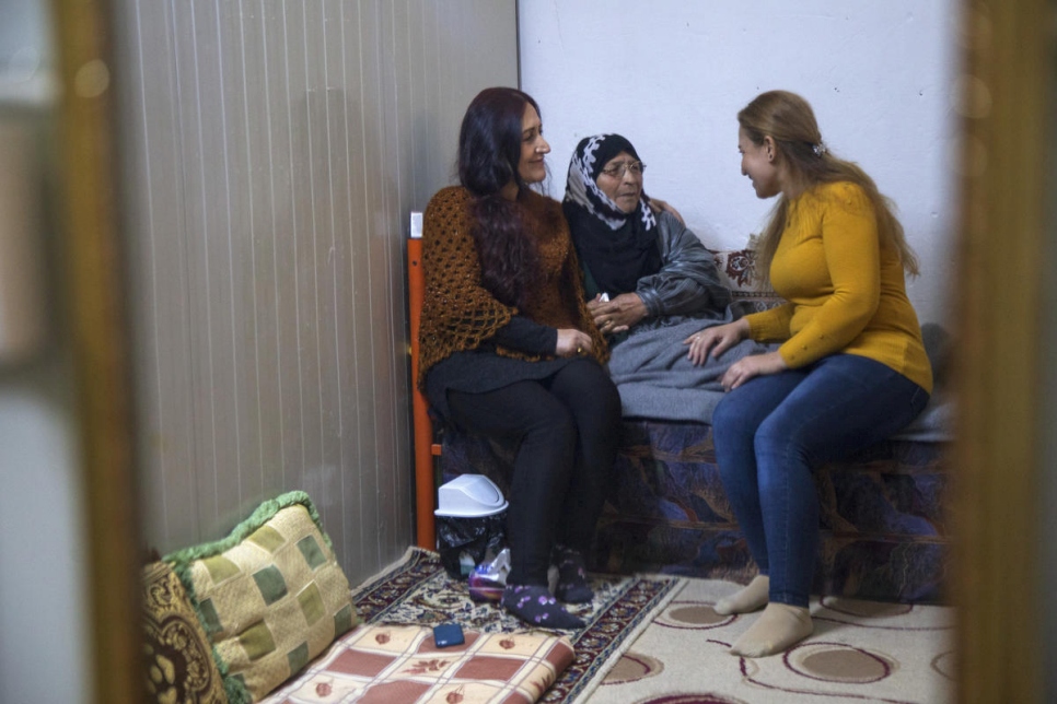 ACNUR pide igualdad de acceso para los refugiados a una atención de salud mental de calidad